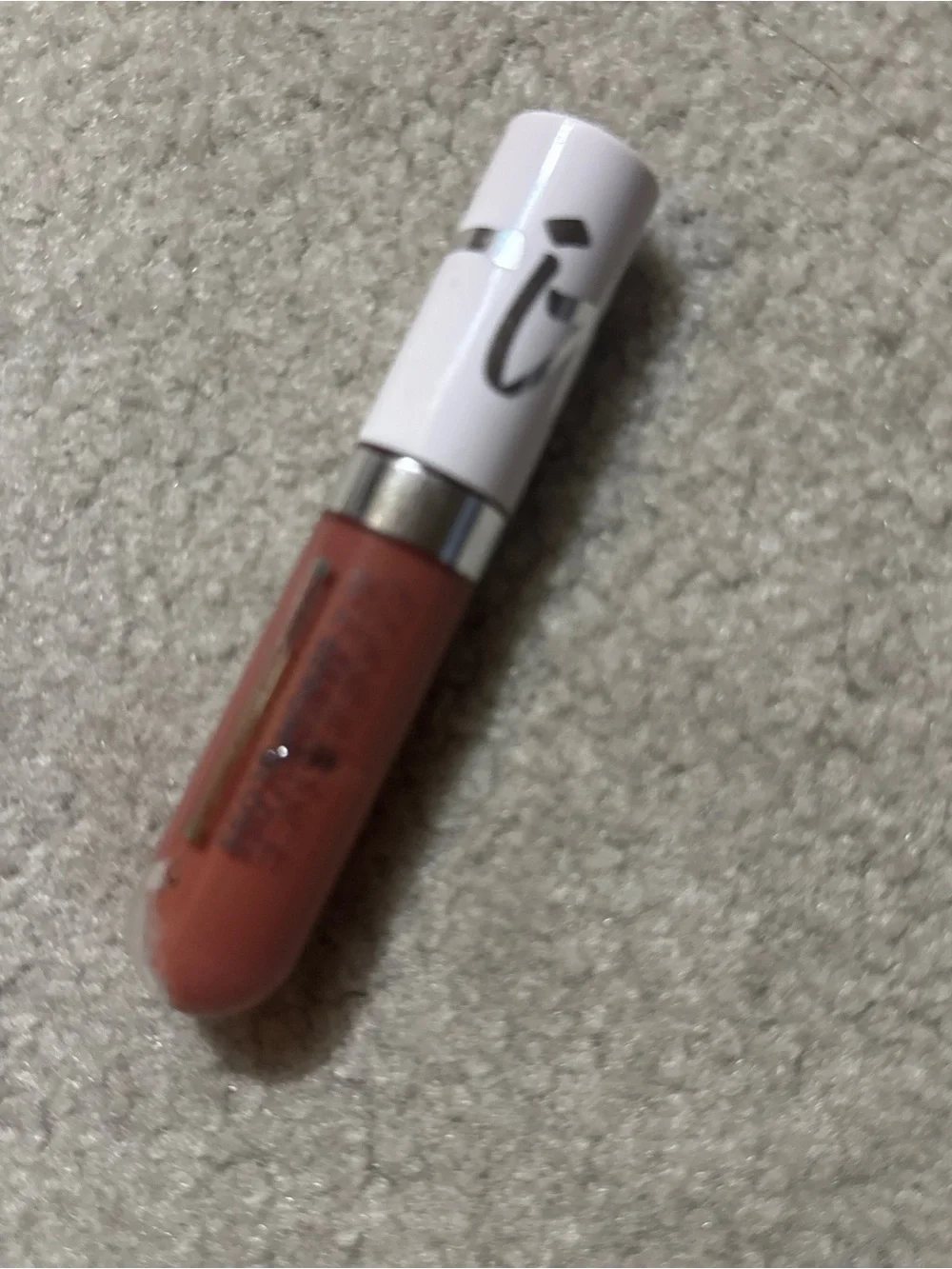 it cosmetics Liquid Lipstick in Warm Rust